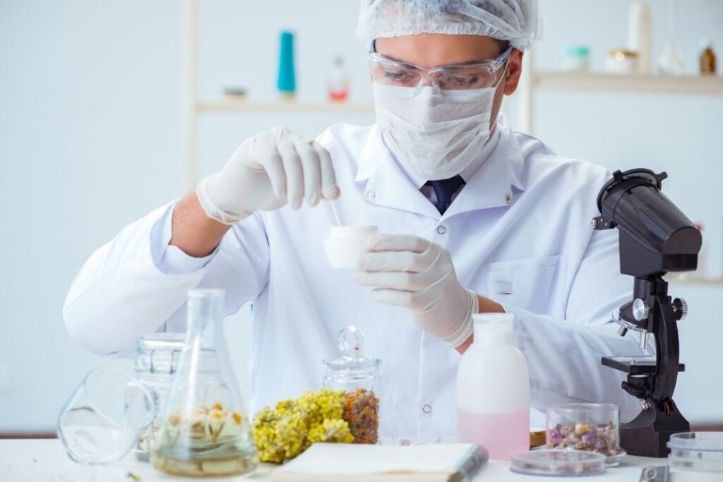 fragrância sintética produzida em laboratório